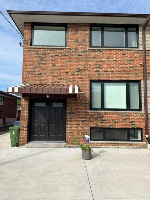 Photo 5 of 18 Turks Road, North York, Glenfield-Jane Heights — HOMEH