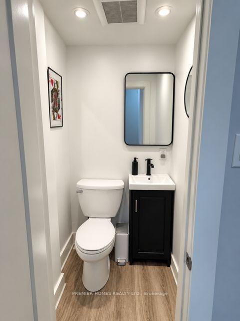 Photo 17 of 18 Turks Road, North York, Glenfield-Jane Heights — HOMEH
