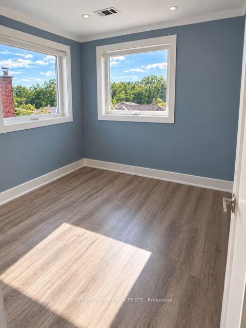Photo 34 of 18 Turks Road, North York, Glenfield-Jane Heights — HOMEH