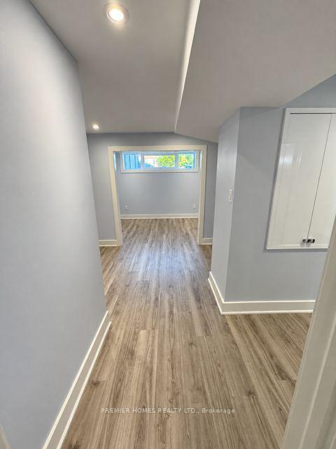 Photo 44 of 18 Turks Road, North York, Glenfield-Jane Heights — HOMEH