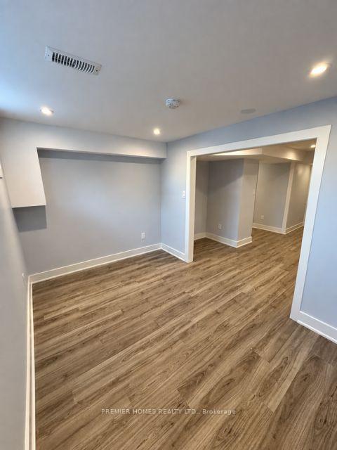Photo 46 of 18 Turks Road, North York, Glenfield-Jane Heights — HOMEH