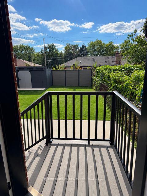 Photo 49 of 18 Turks Road, North York, Glenfield-Jane Heights — HOMEH