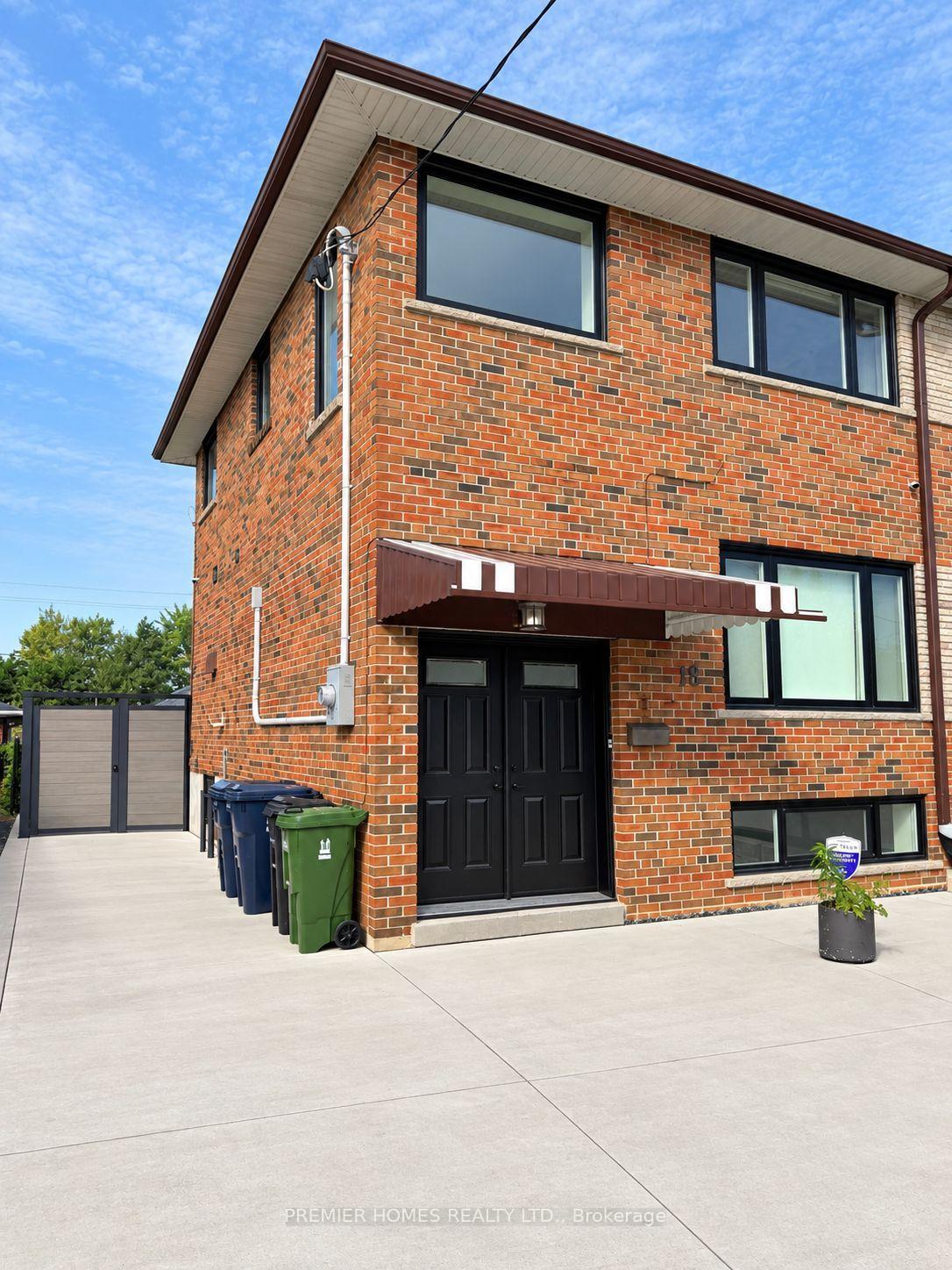 Photo 6 of 18 Turks Road, North York, Glenfield-Jane Heights — HOMEH