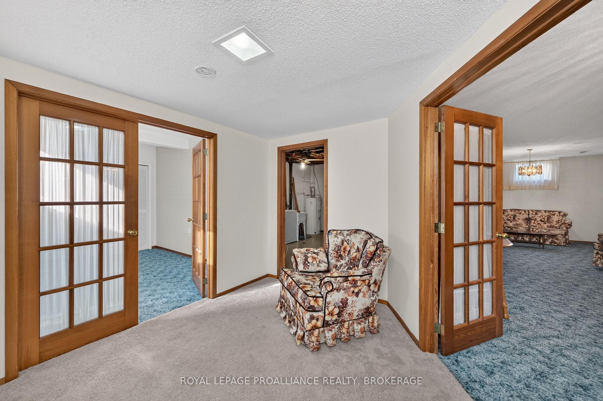 Photo 17 of 15 Hampstead, Kingston, West of Sir John A. Blvd — HOMEH