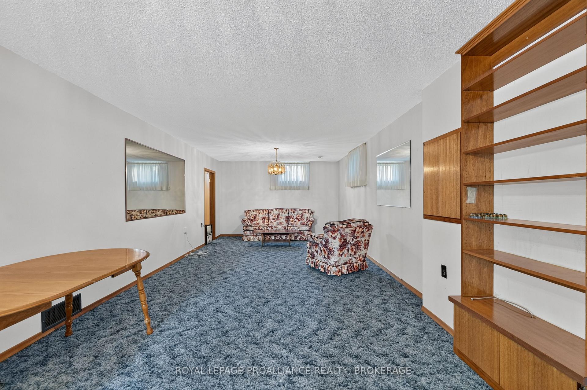 Photo 21 of 15 Hampstead, Kingston, West of Sir John A. Blvd — HOMEH