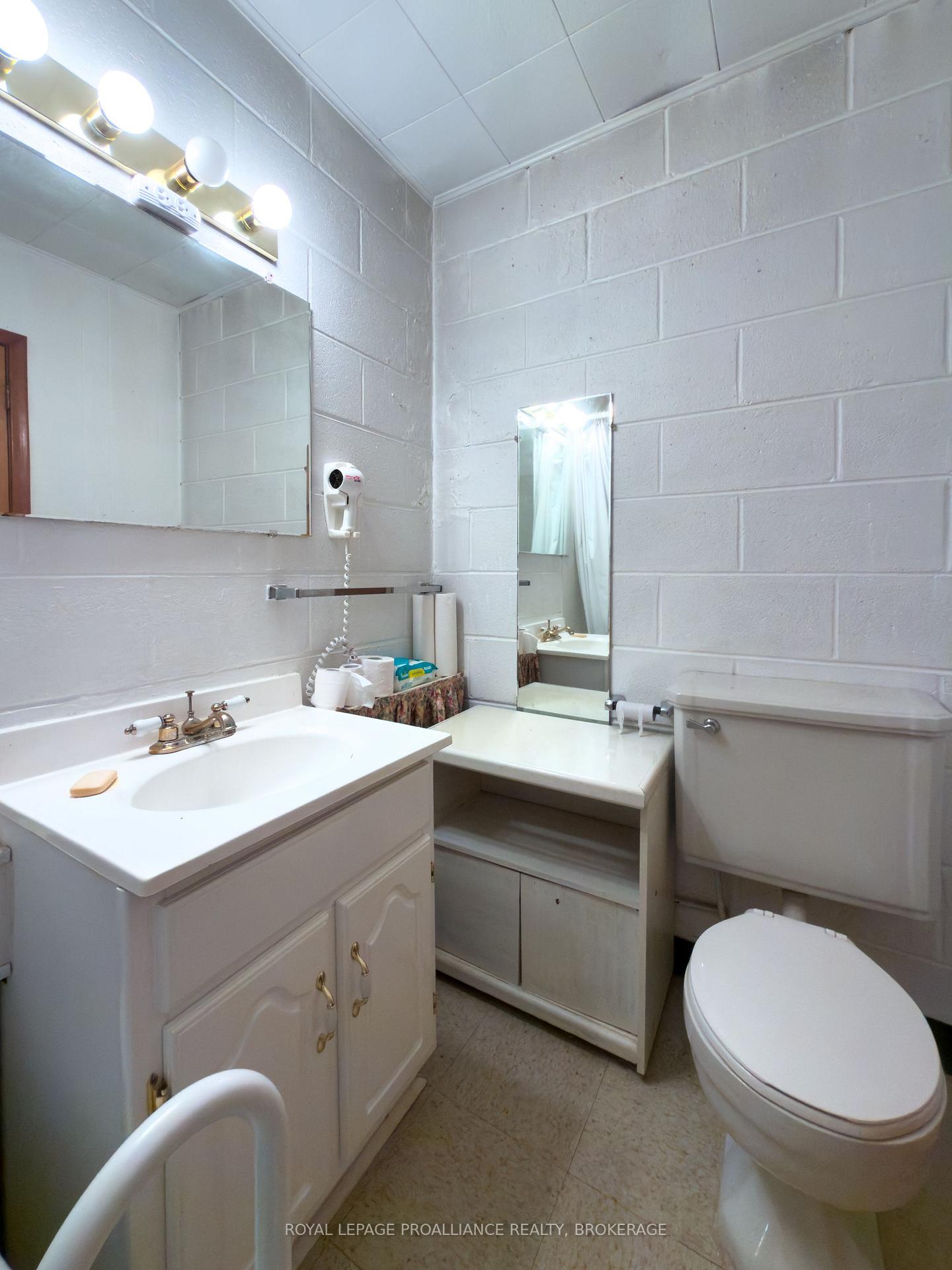 Photo 25 of 15 Hampstead, Kingston, West of Sir John A. Blvd — HOMEH