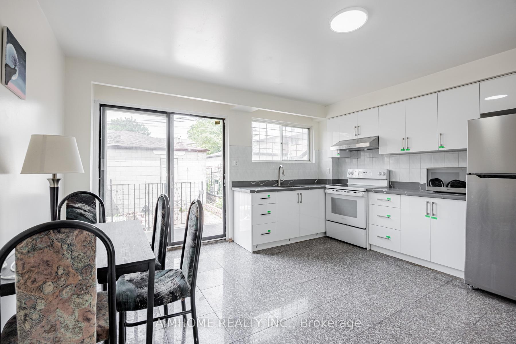Photo of Unit 2B, 144 Wolseley Street