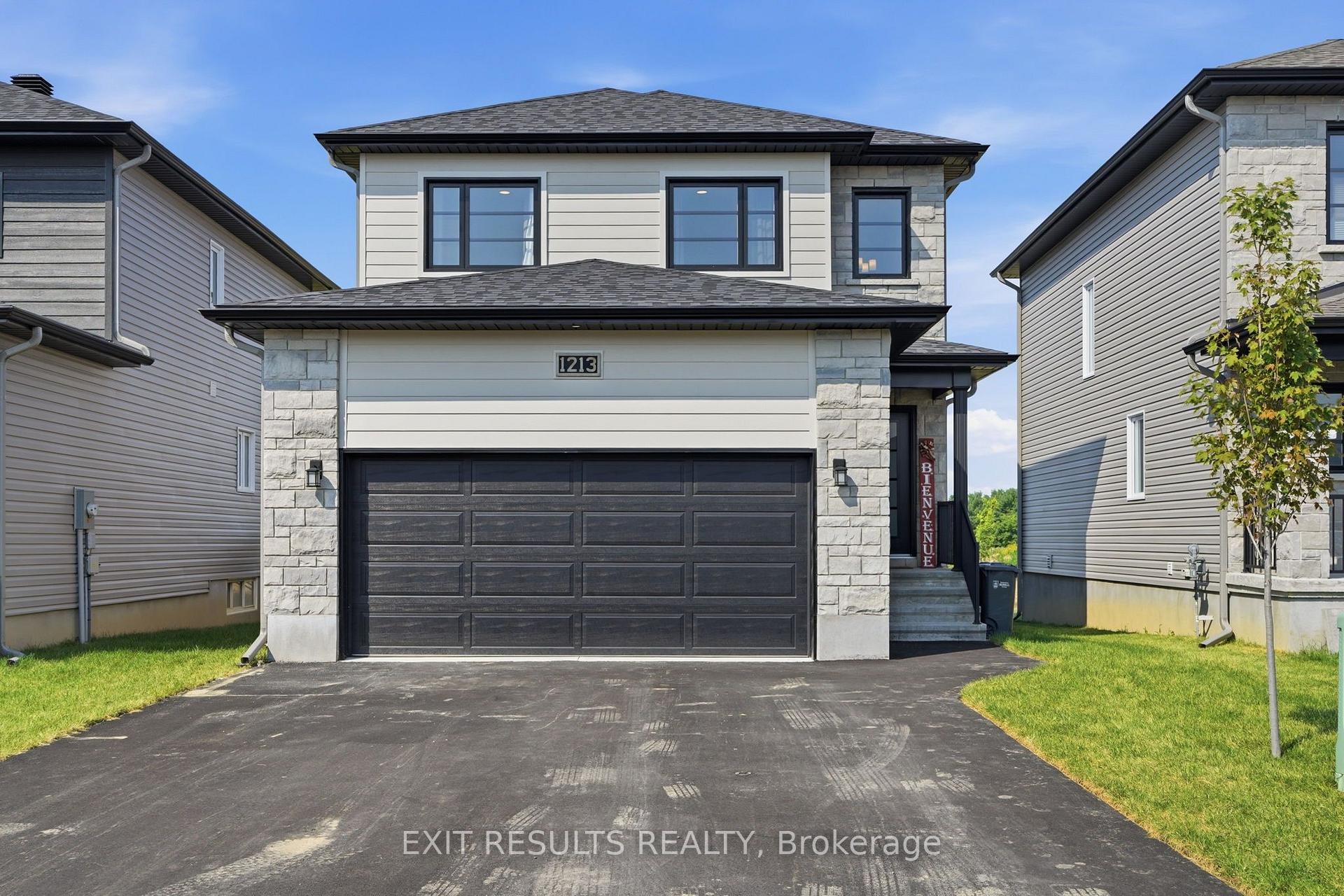 Front of 1213 Montblanc Crescent