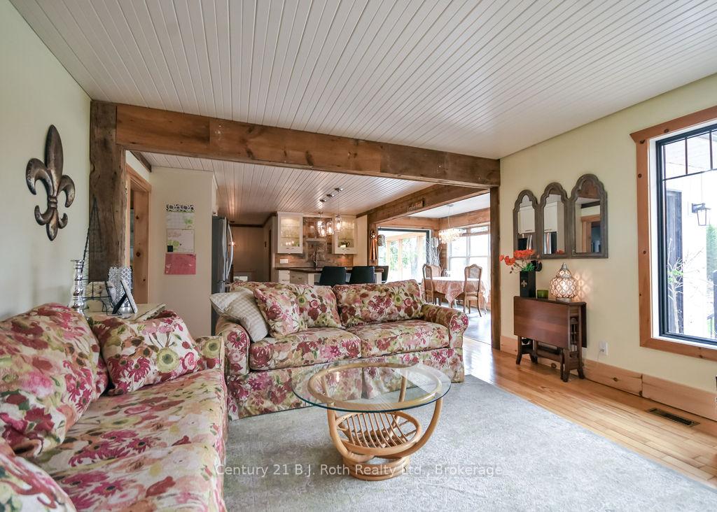 Photo 9 of 465 Ridge Road E, Oro-Medonte, Rural Oro-Medonte — HOMEH