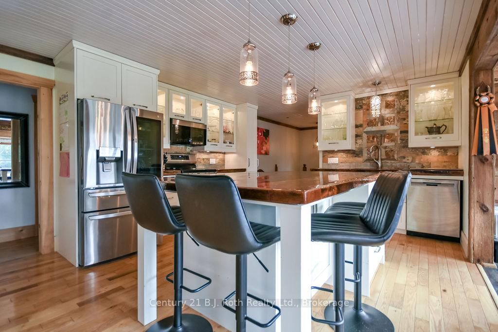 Photo 10 of 465 Ridge Road E, Oro-Medonte, Rural Oro-Medonte — HOMEH