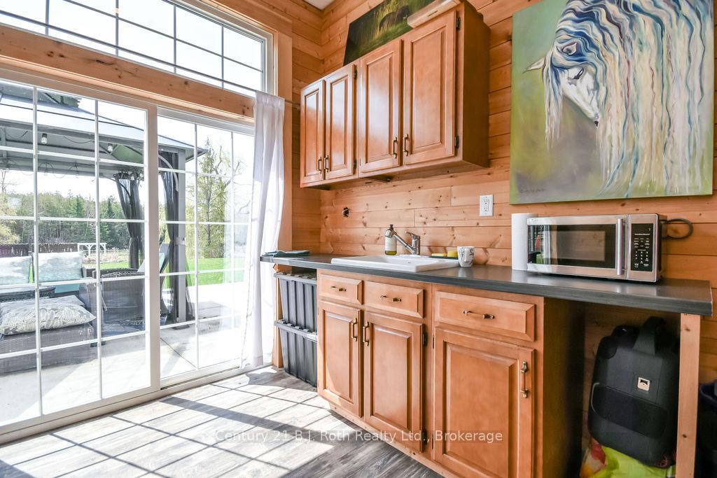 Photo 37 of 465 Ridge Road E, Oro-Medonte, Rural Oro-Medonte — HOMEH