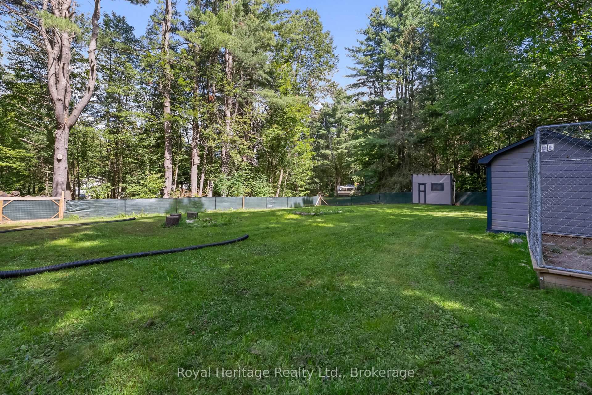 Photo 28 of 14 Morrison Street, Kawartha Lakes, Laxton/Digby/Longford — HOMEH