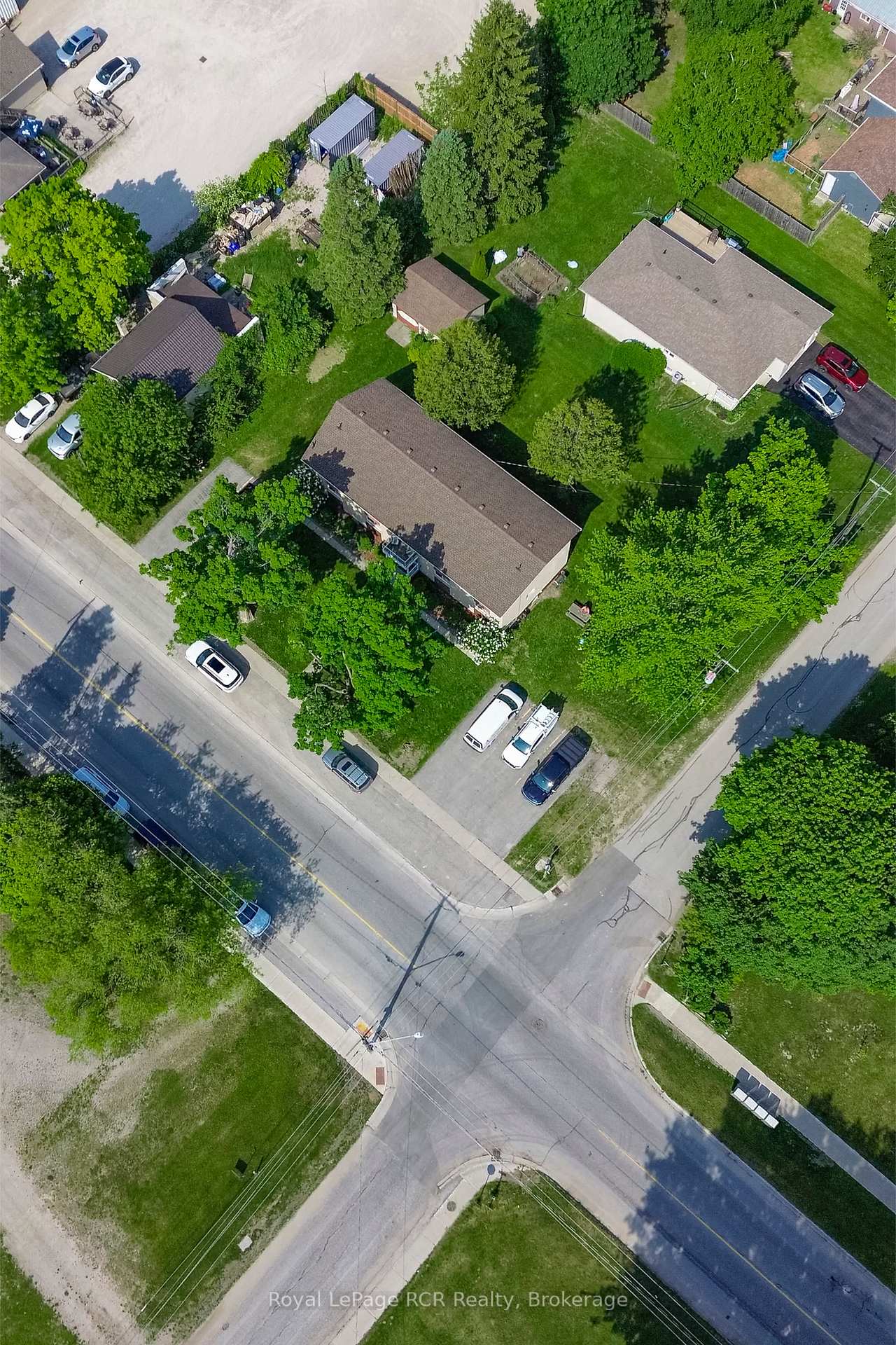 Photo 3 of 67 King Street, Kincardine — HOMEH