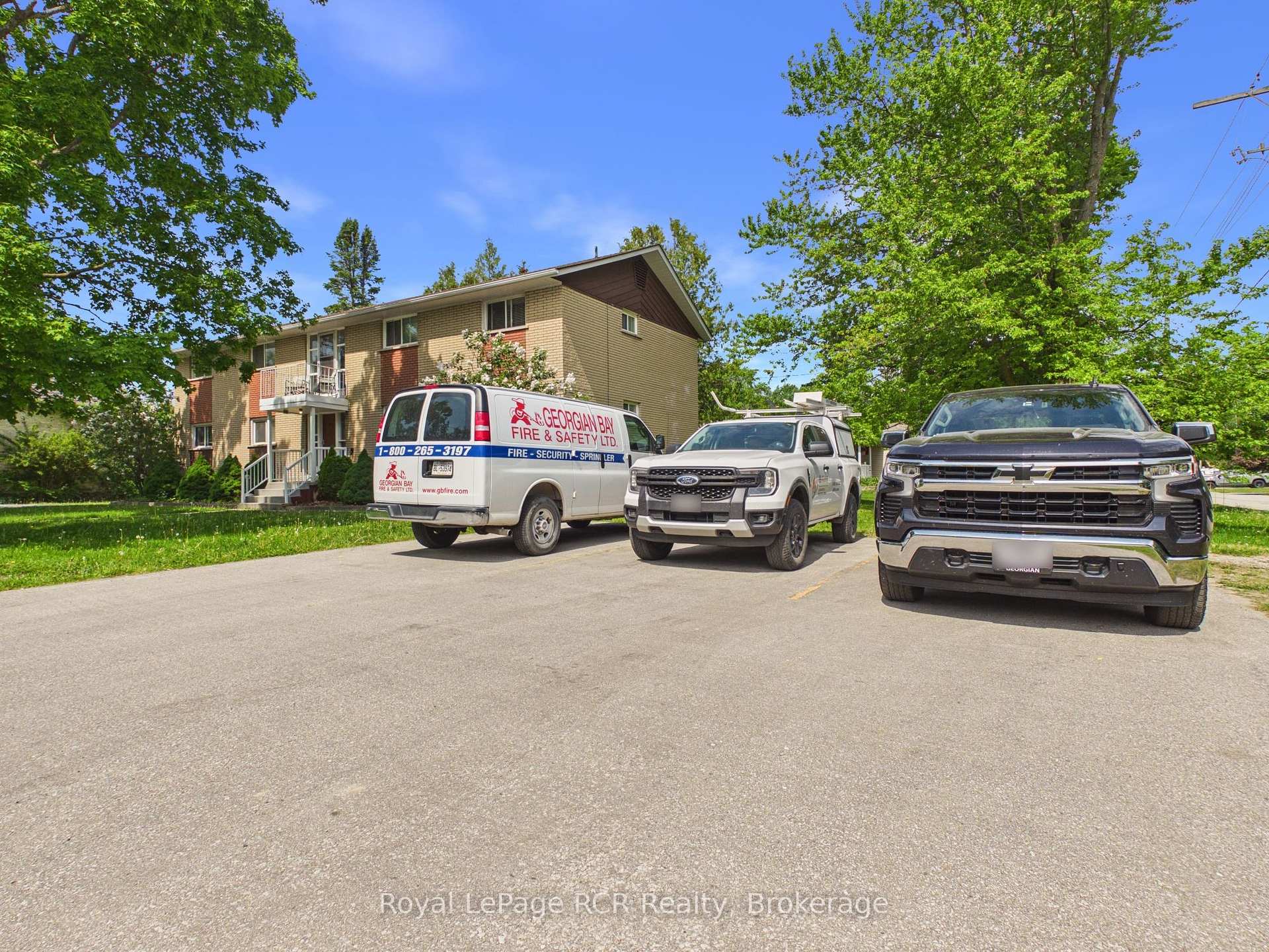 Photo 5 of 67 King Street, Kincardine — HOMEH