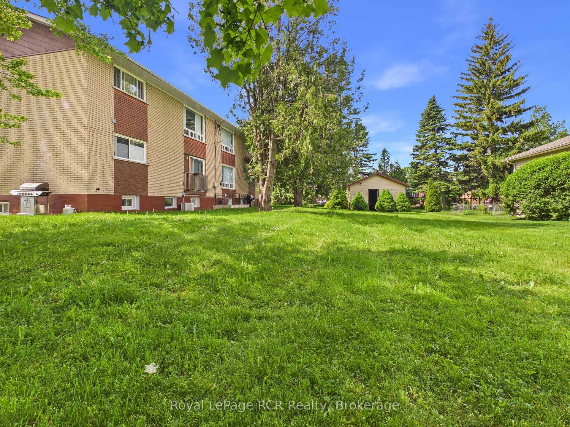 Photo 11 of 67 King Street, Kincardine — HOMEH