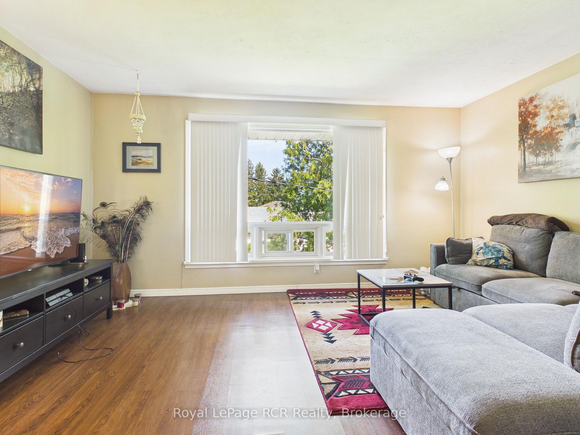 Photo 28 of 67 King Street, Kincardine — HOMEH