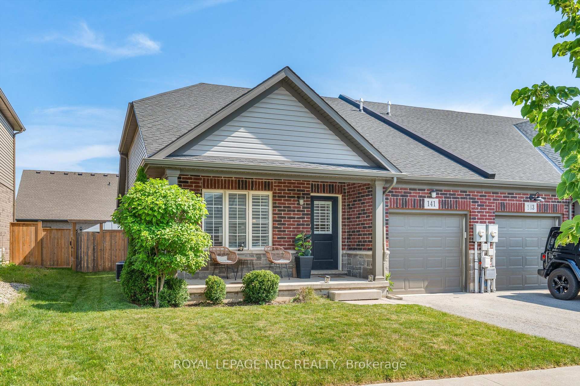 Photo 3 of 141 Acacia Road, Pelham, Fonthill — HOMEH