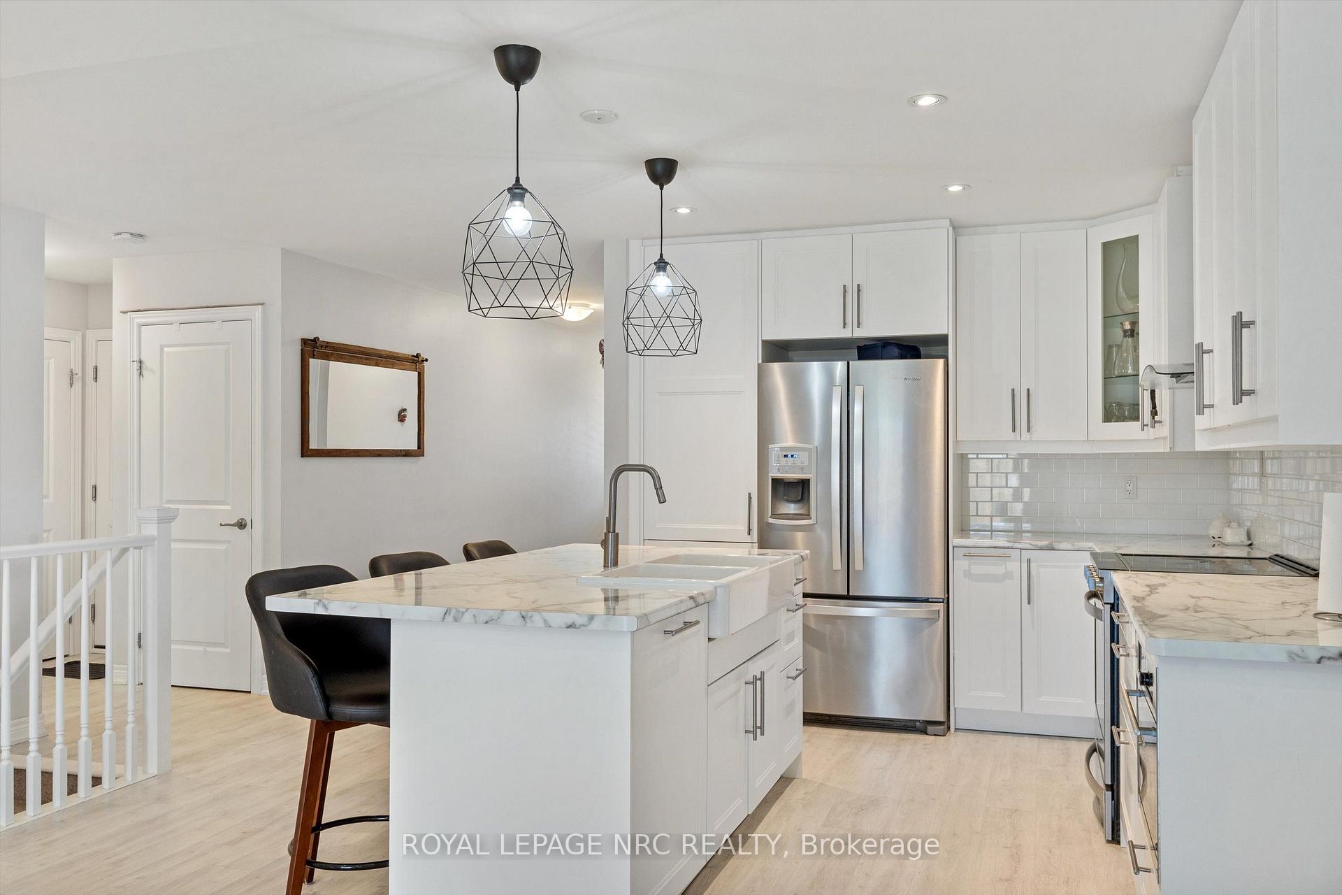 Photo 8 of 141 Acacia Road, Pelham, Fonthill — HOMEH