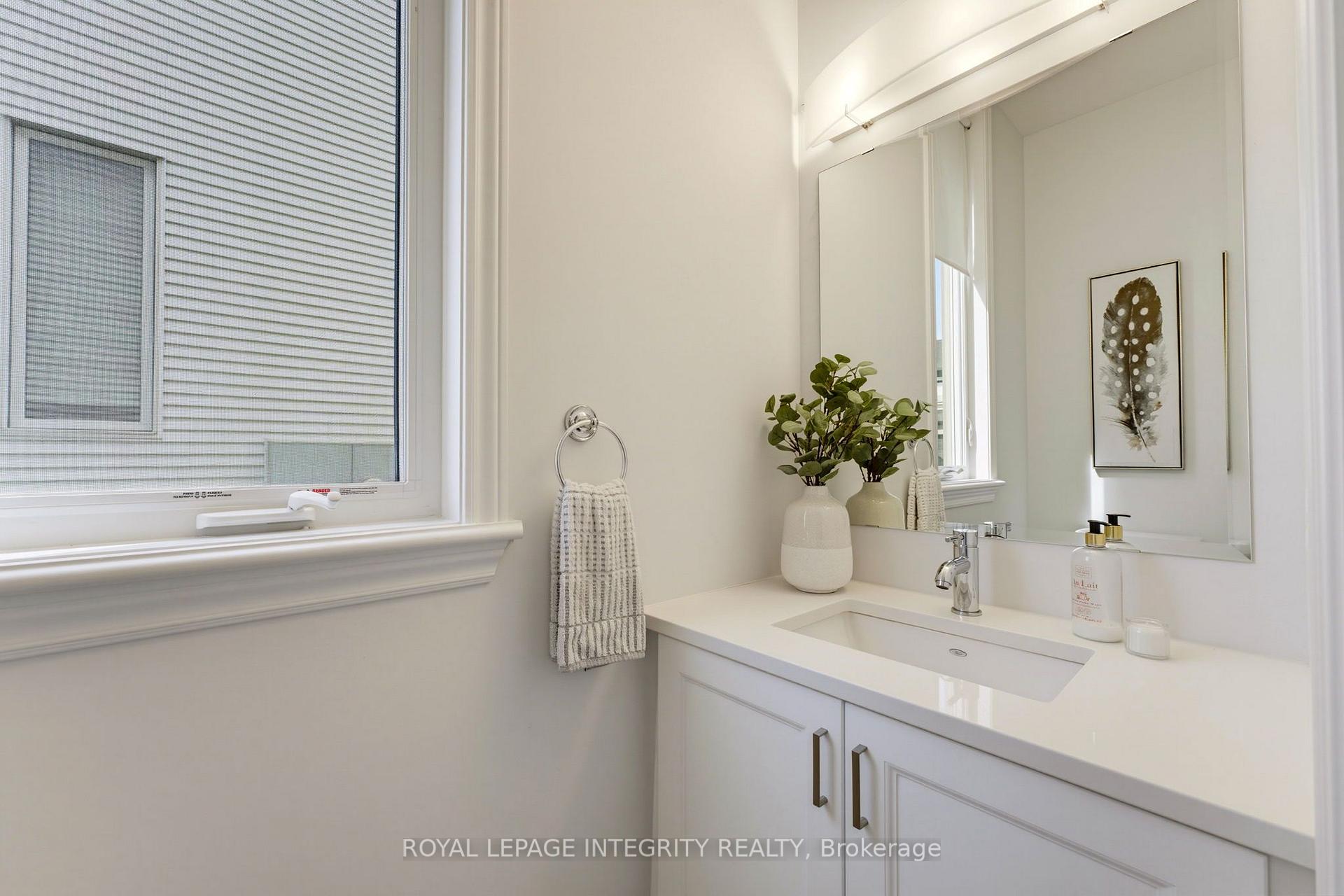 Photo 6 of 958 Omagaki Way, Ottawa, Blossom Park/Kemp Park/Findlay Creek — HOMEH