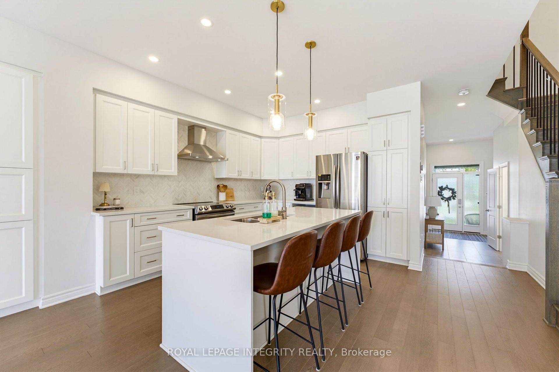 Photo 9 of 958 Omagaki Way, Ottawa, Blossom Park/Kemp Park/Findlay Creek — HOMEH
