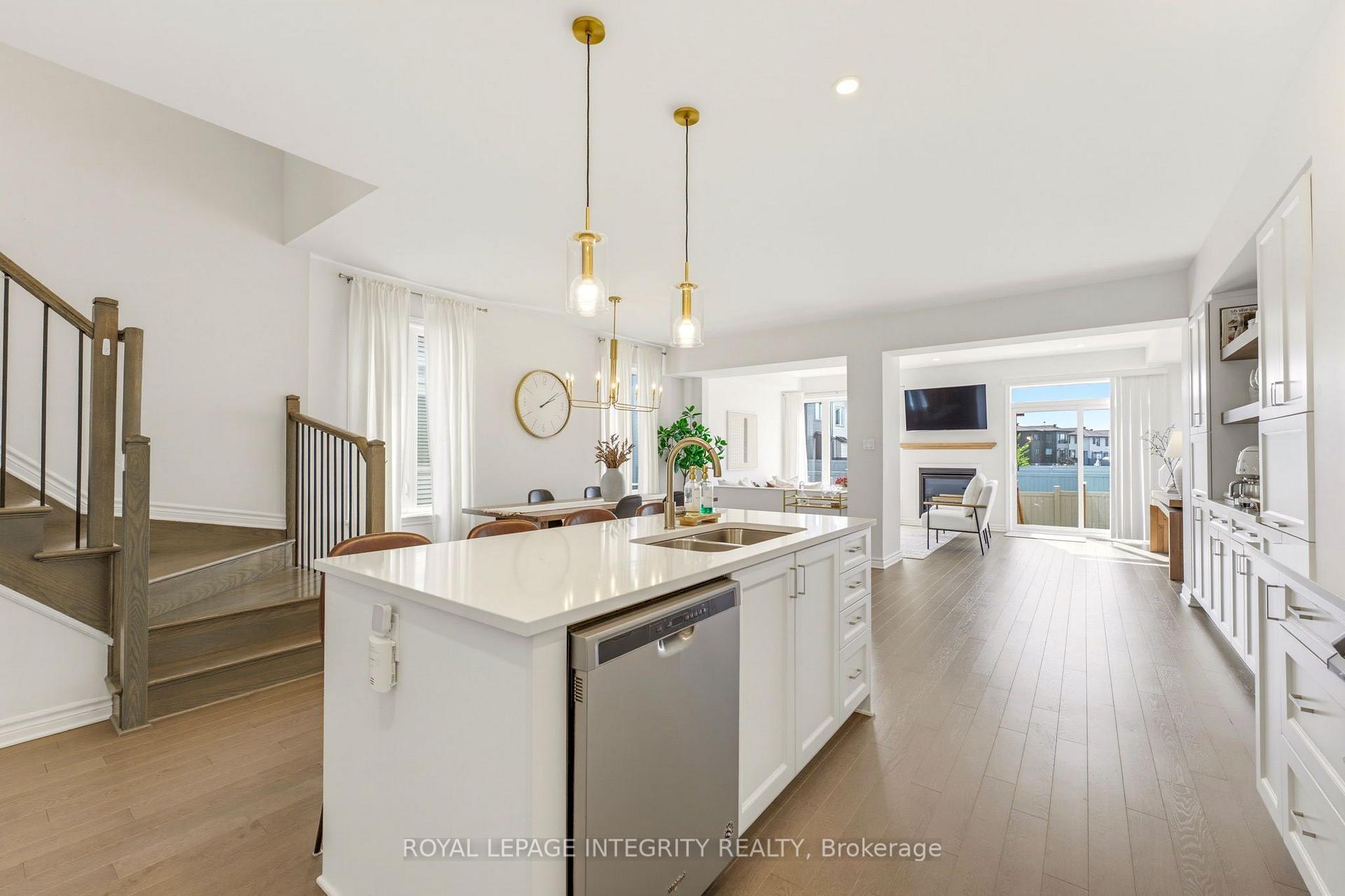 Photo 12 of 958 Omagaki Way, Ottawa, Blossom Park/Kemp Park/Findlay Creek — HOMEH