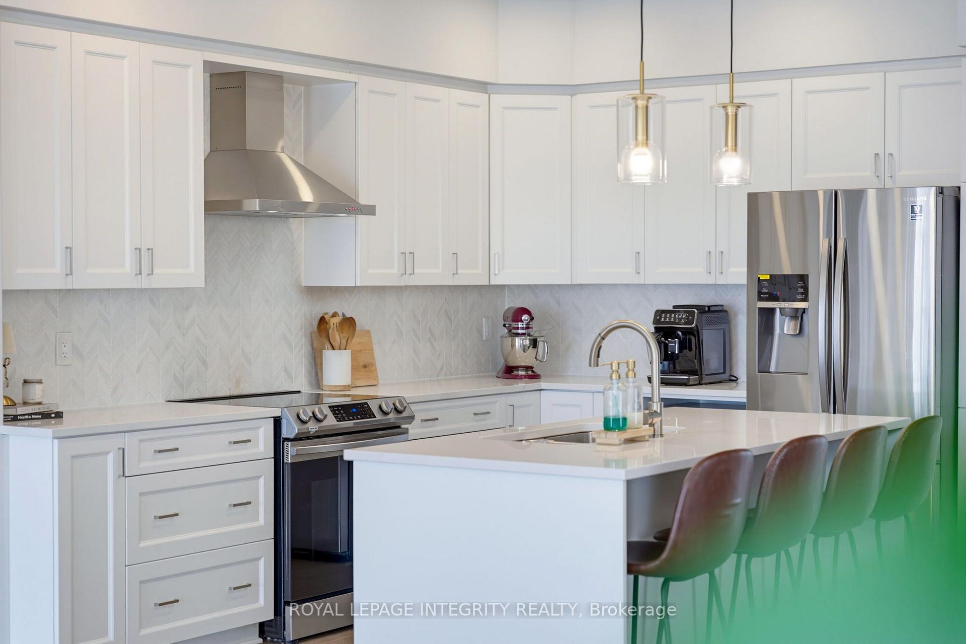 Photo 15 of 958 Omagaki Way, Ottawa, Blossom Park/Kemp Park/Findlay Creek — HOMEH