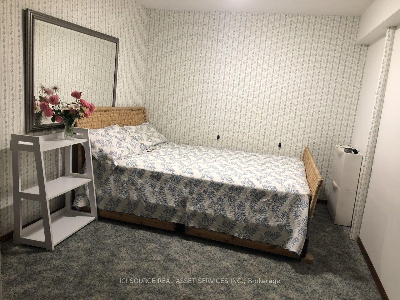 Photo 3 of 6136 Fullerton Crescent, Mississauga, Meadowvale — HOMEH