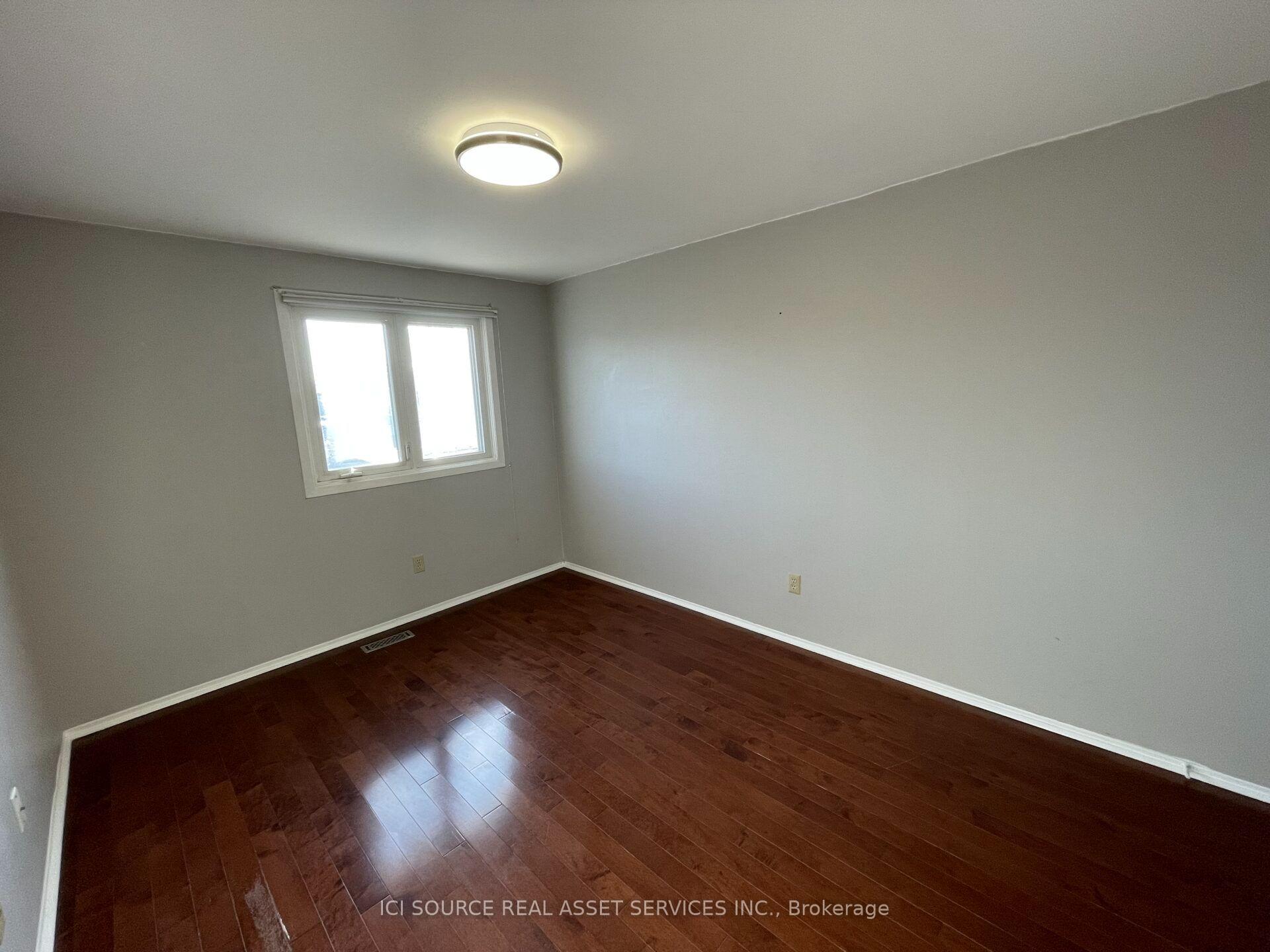 Photo 5 of 6136 Fullerton Crescent, Mississauga, Meadowvale — HOMEH
