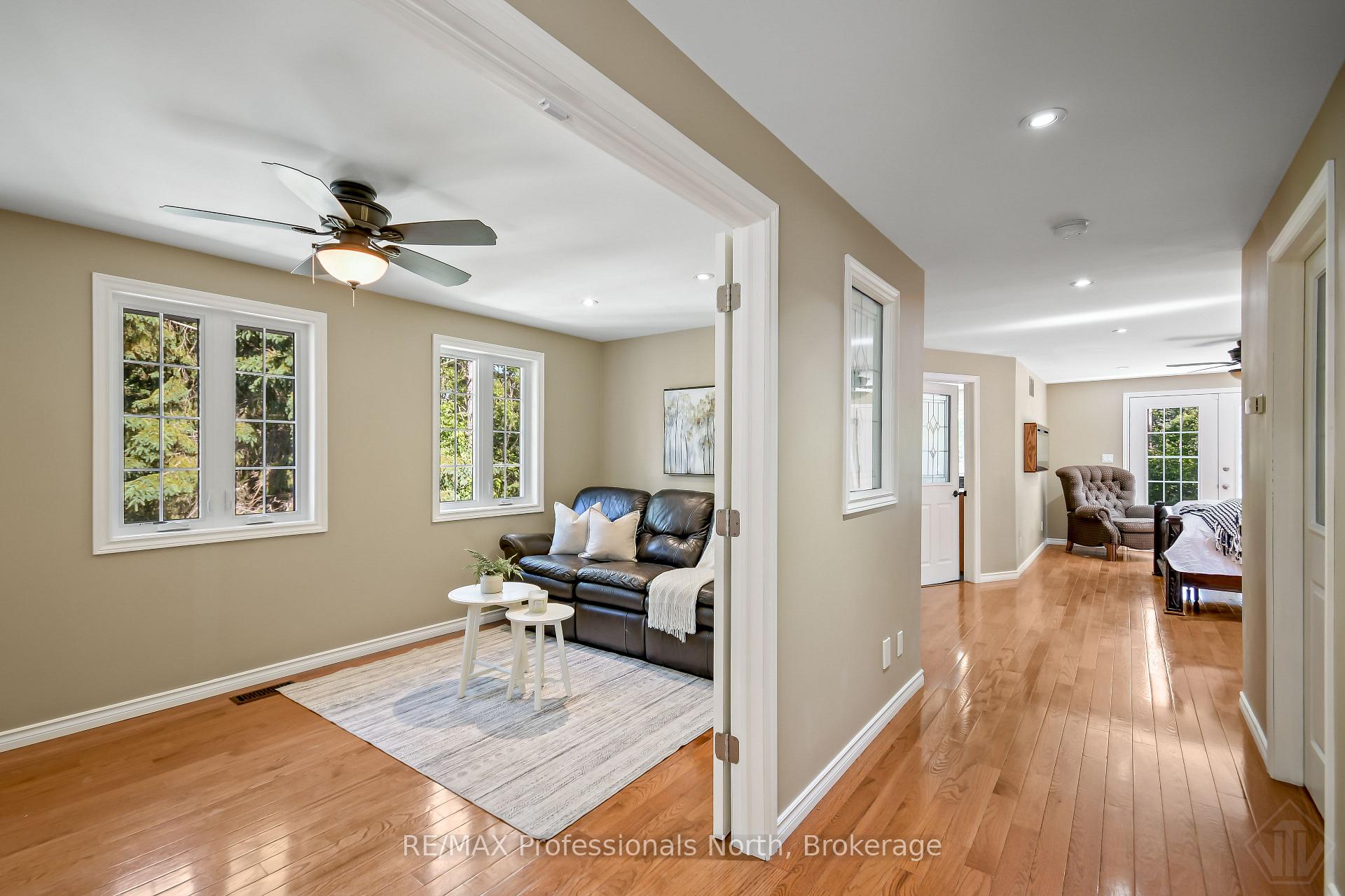 Photo 27 of 9 Melane Court, Bracebridge, Macaulay — HOMEH