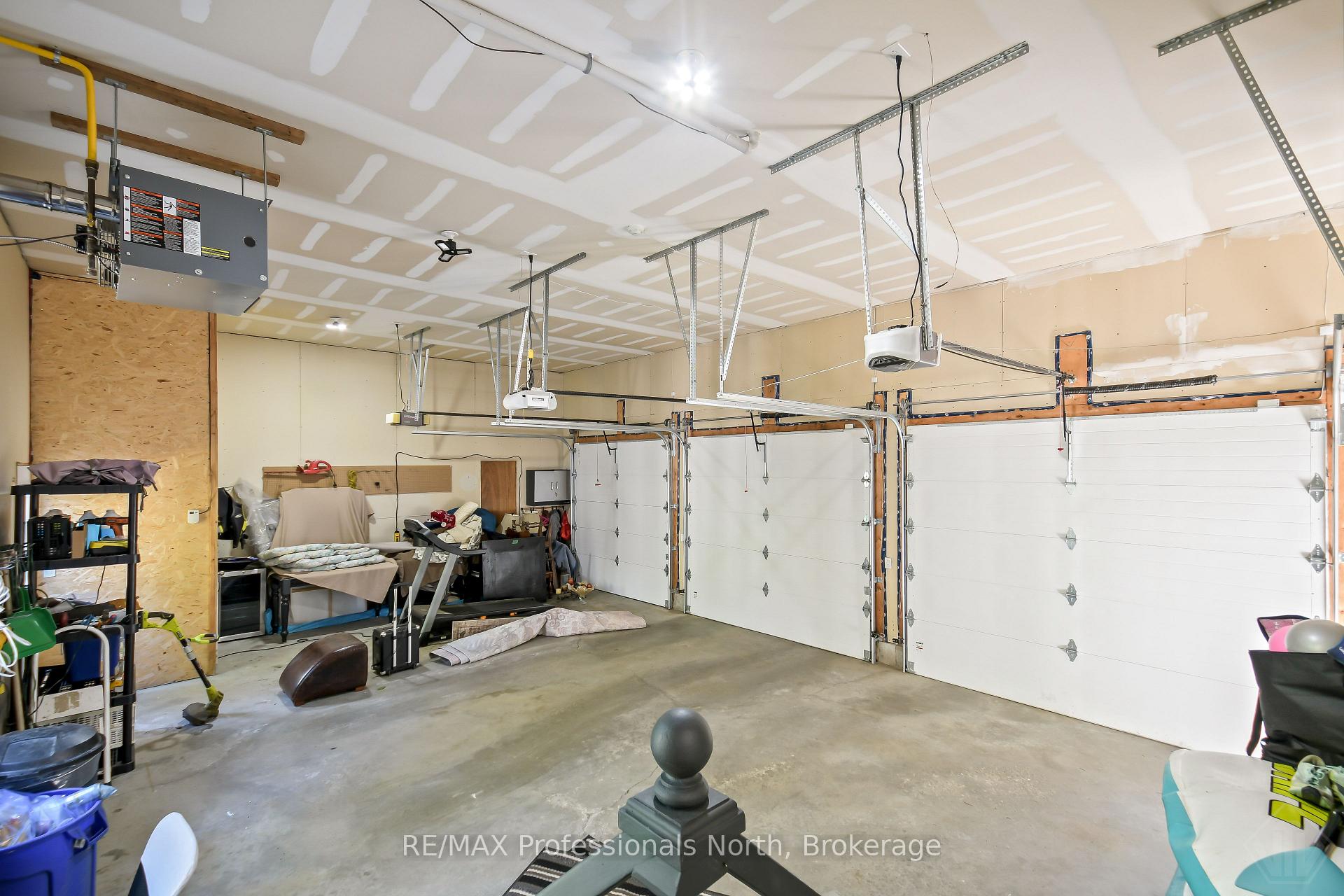Photo 38 of 9 Melane Court, Bracebridge, Macaulay — HOMEH