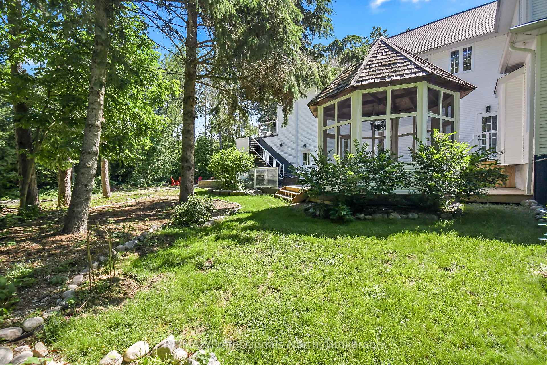 Photo 41 of 9 Melane Court, Bracebridge, Macaulay — HOMEH