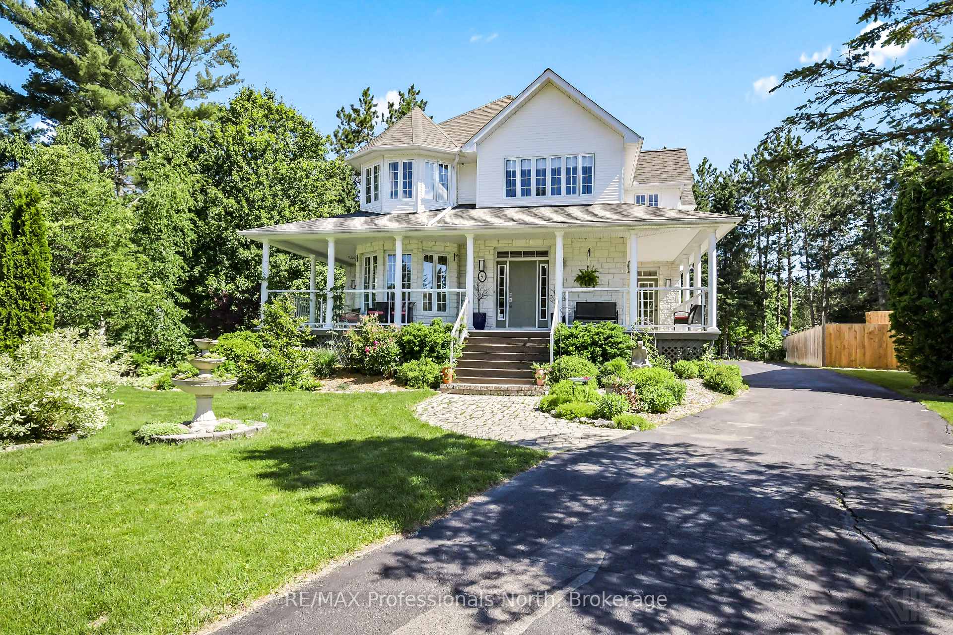 Photo 50 of 9 Melane Court, Bracebridge, Macaulay — HOMEH