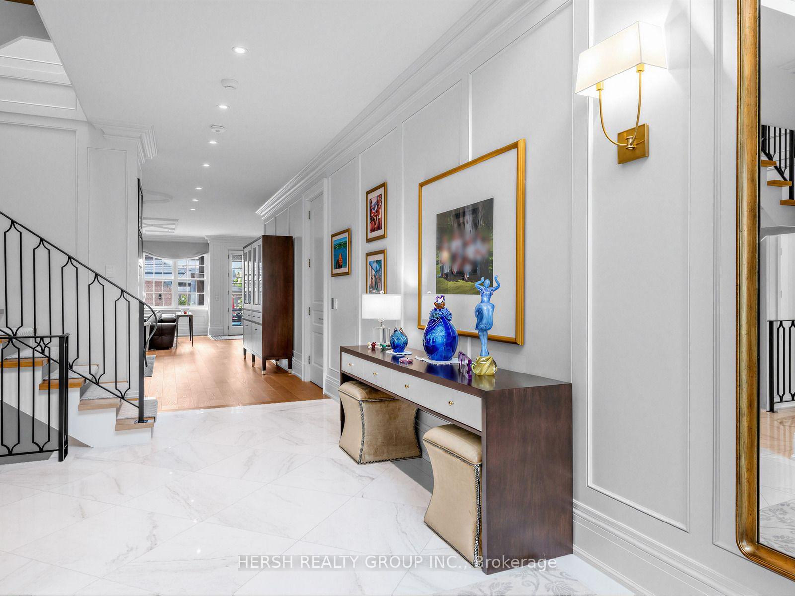 Photo 5 of 14 Napier Street, Vaughan, Kleinburg — HOMEH