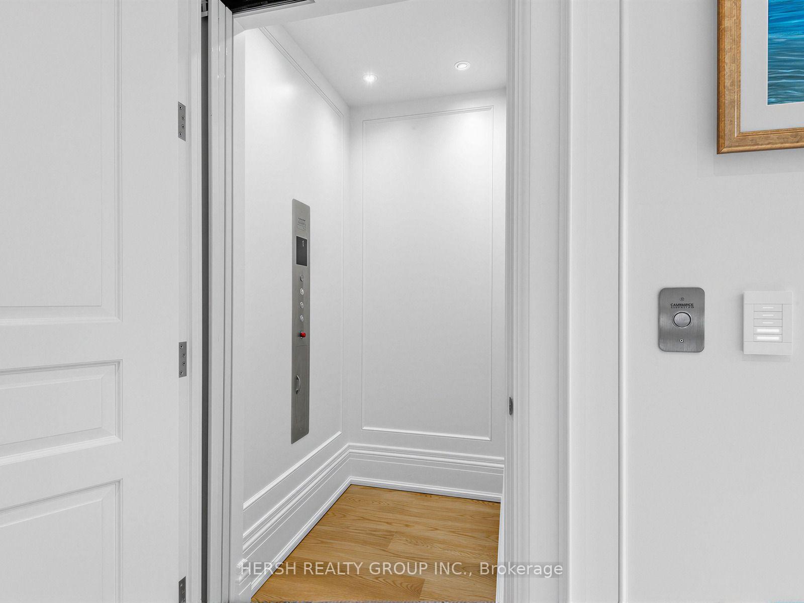 Photo 22 of 14 Napier Street, Vaughan, Kleinburg — HOMEH