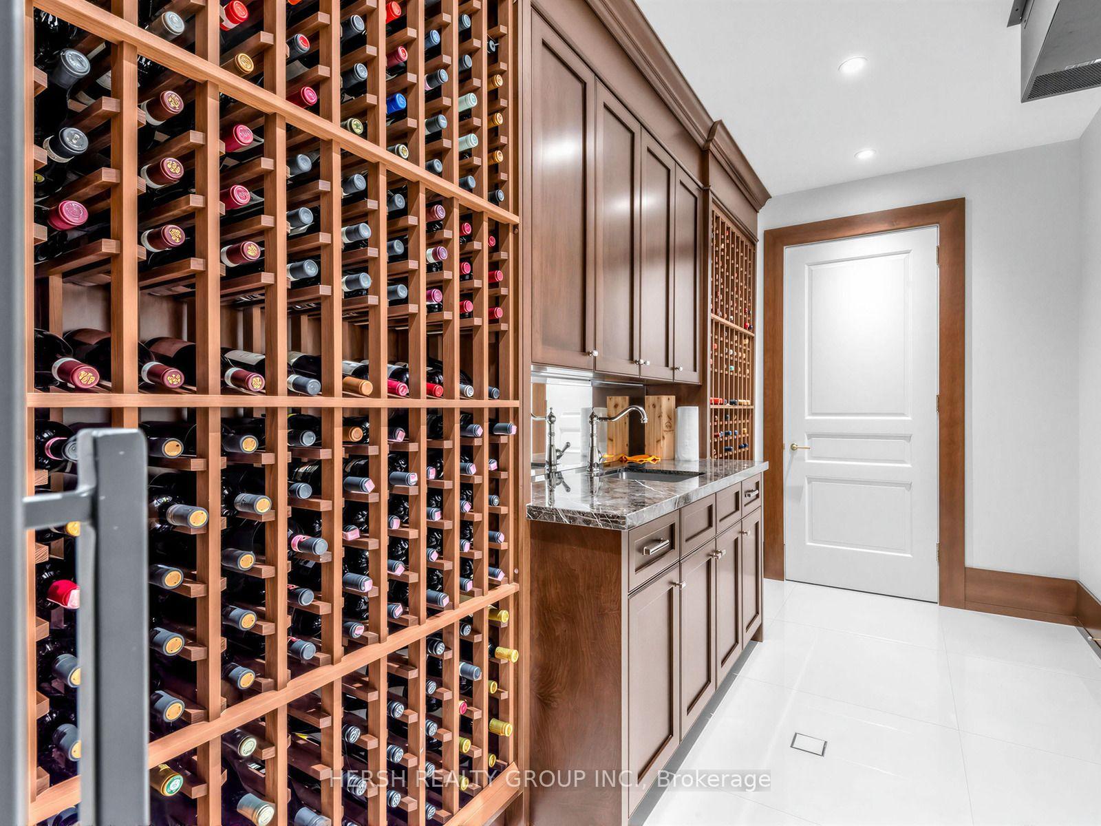 Photo 42 of 14 Napier Street, Vaughan, Kleinburg — HOMEH