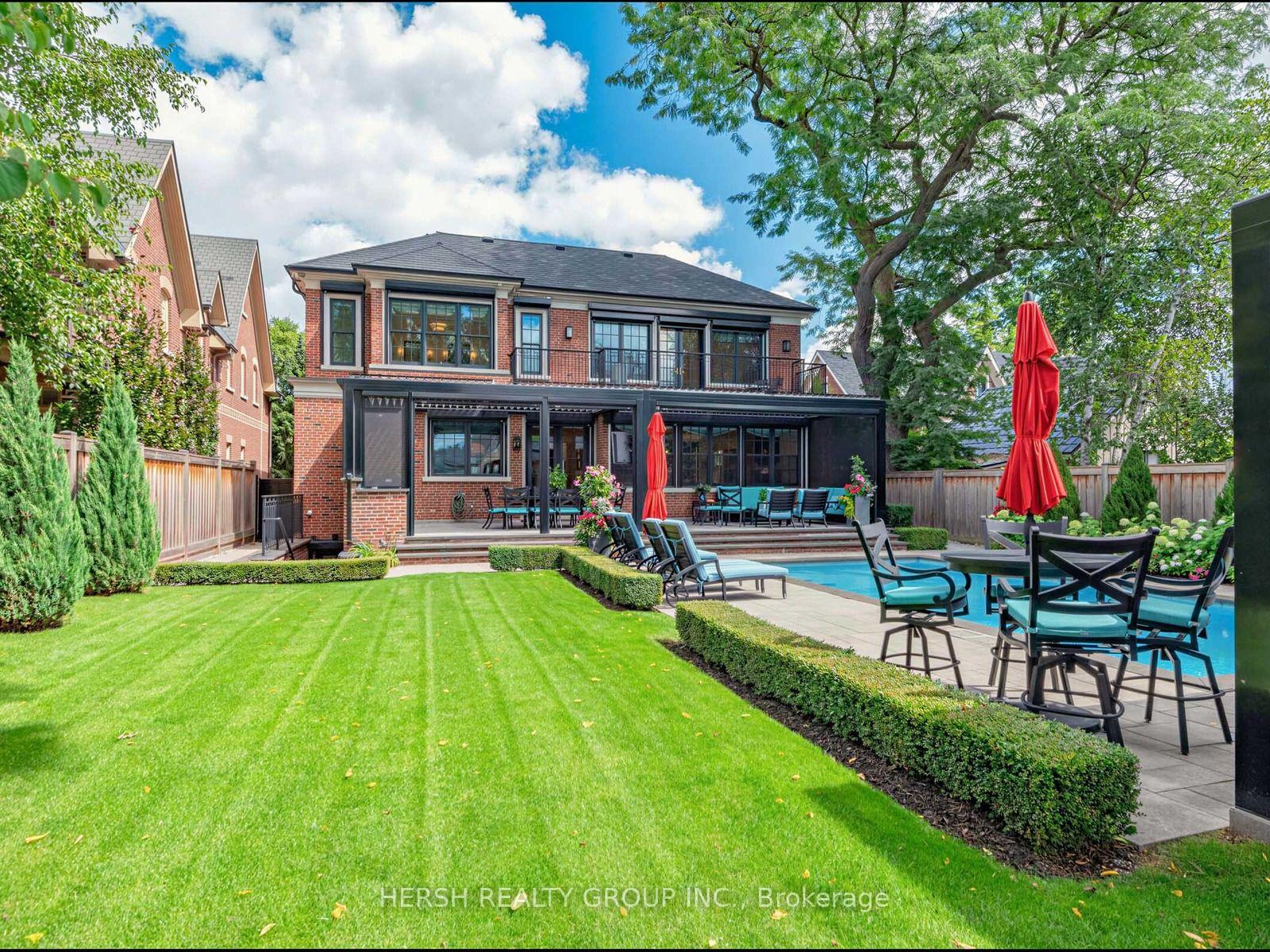 Photo 43 of 14 Napier Street, Vaughan, Kleinburg — HOMEH