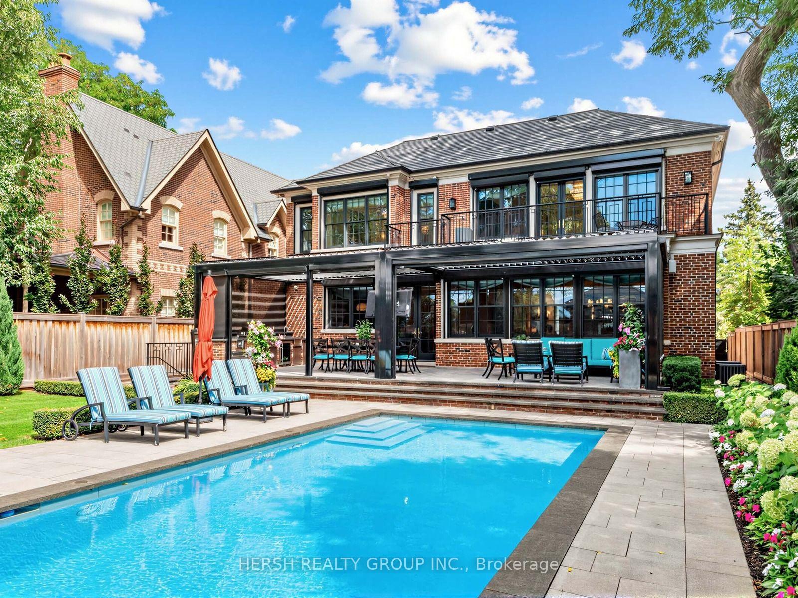 Photo 44 of 14 Napier Street, Vaughan, Kleinburg — HOMEH