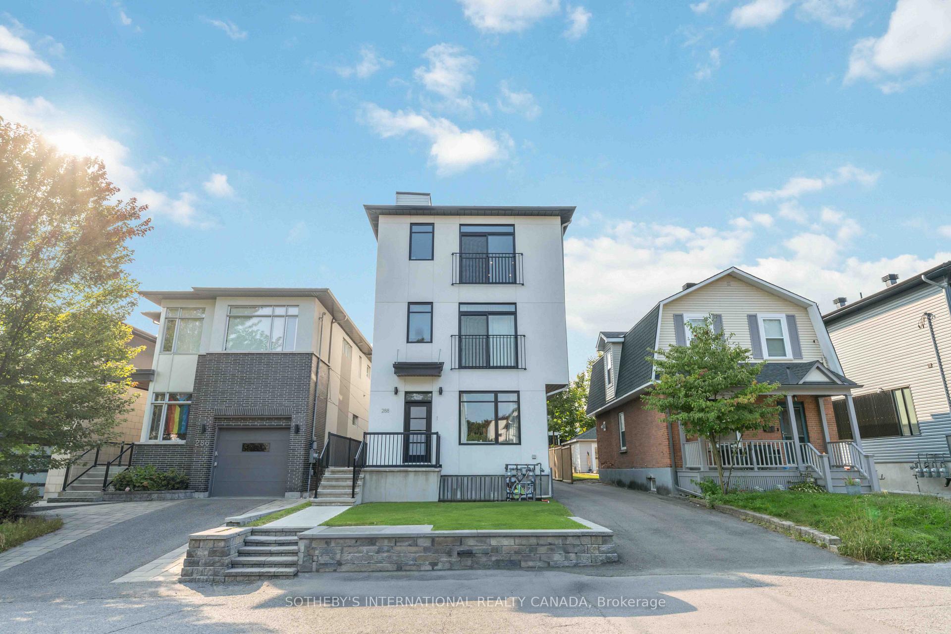 Front of Unit 2, 288 Duncairn Avenue