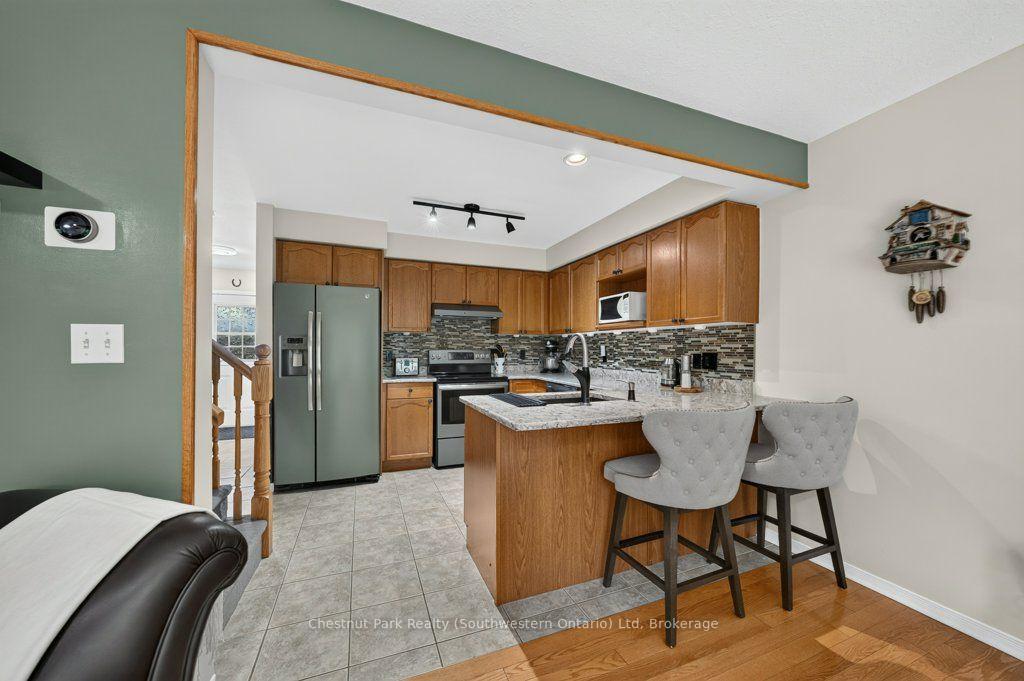 Photo 16 of Unit 48, 31 Schroder Crescent, Guelph, Grange Road — HOMEH