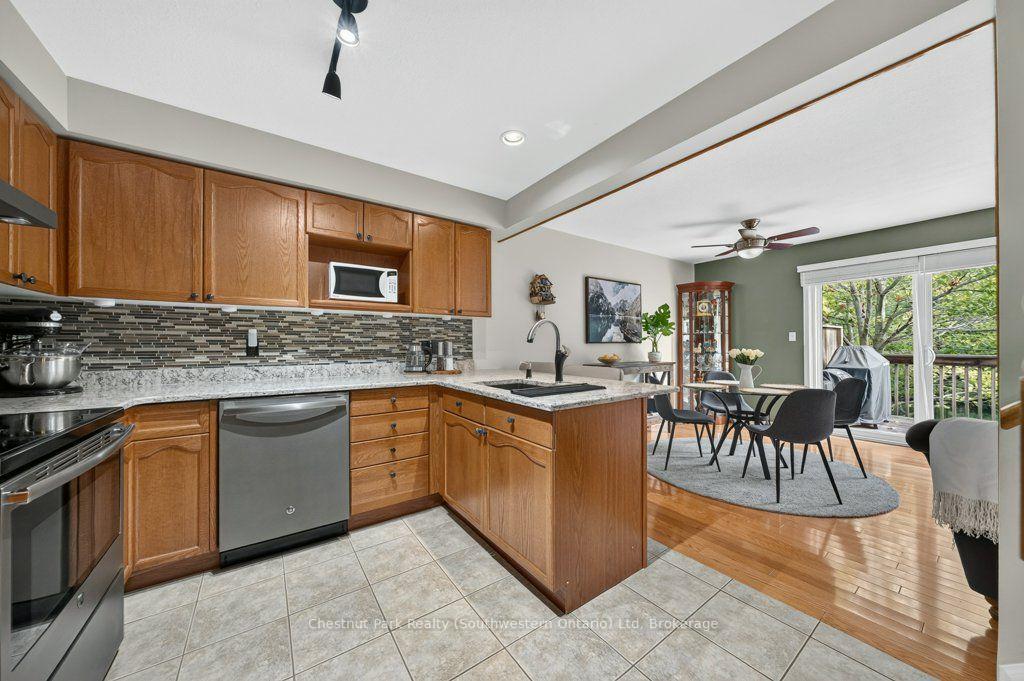 Photo 22 of Unit 48, 31 Schroder Crescent, Guelph, Grange Road — HOMEH