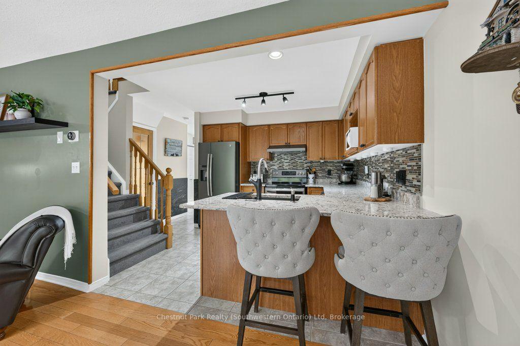 Photo 24 of Unit 48, 31 Schroder Crescent, Guelph, Grange Road — HOMEH