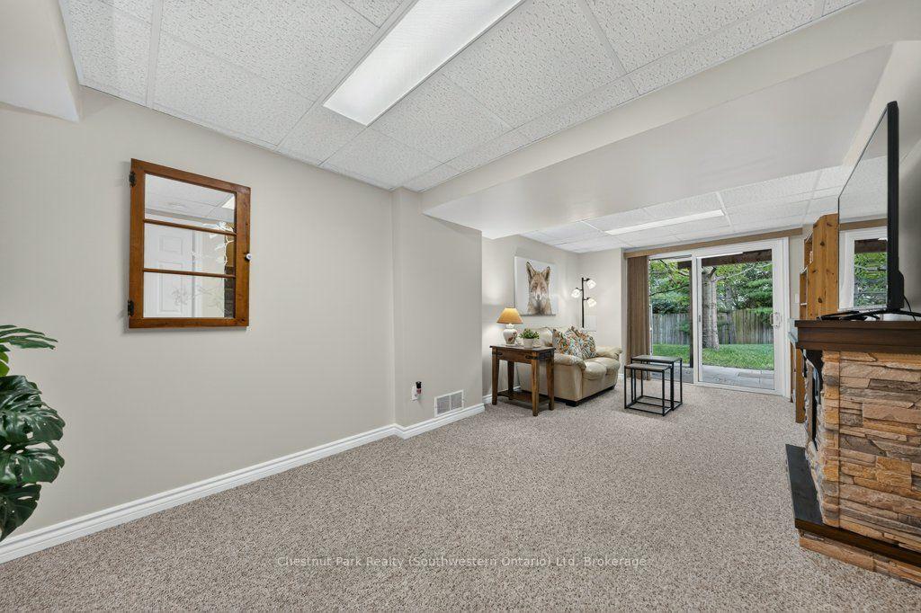 Photo 41 of Unit 48, 31 Schroder Crescent, Guelph, Grange Road — HOMEH