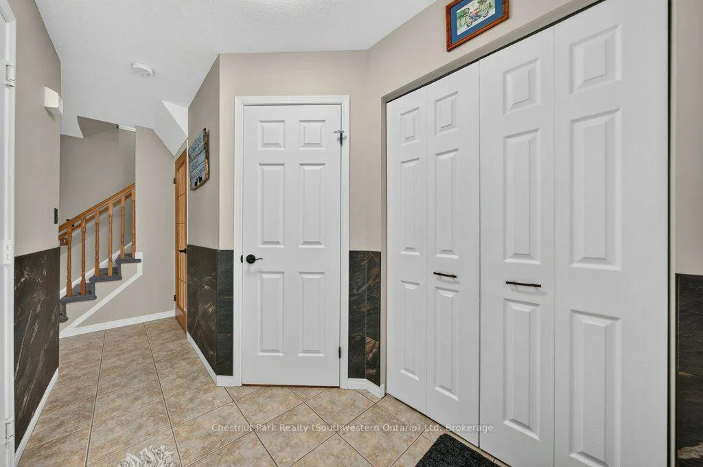 Photo 11 of Unit 48, 31 Schroder Crescent, Guelph, Grange Road — HOMEH