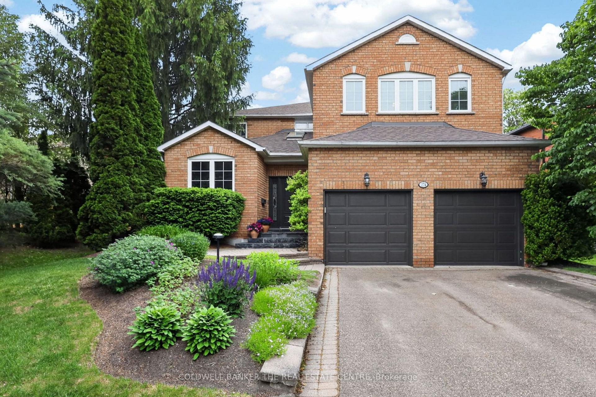 Front of 274 Kirby Crescent