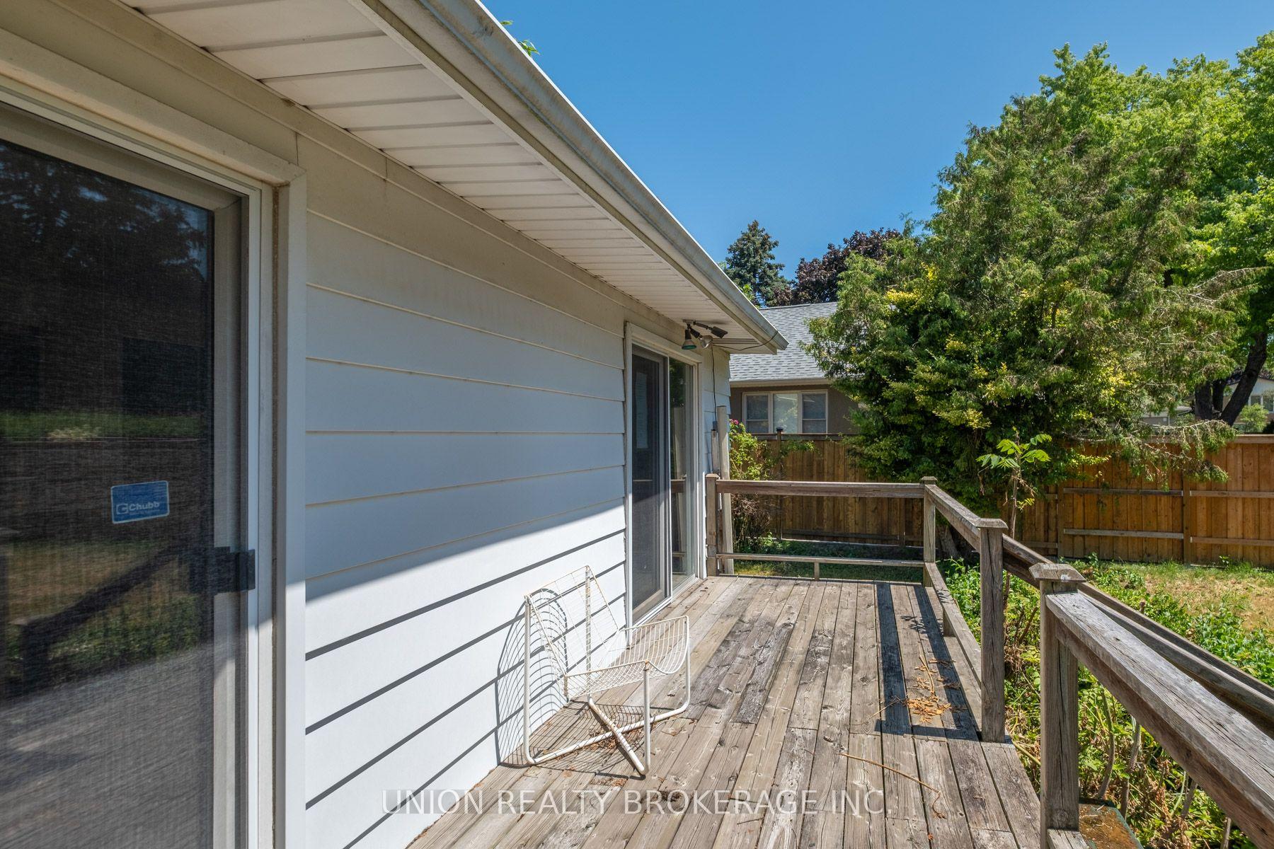 Photo 22 of 37 Shirley Crescent, Scarborough, Scarborough Village — HOMEH