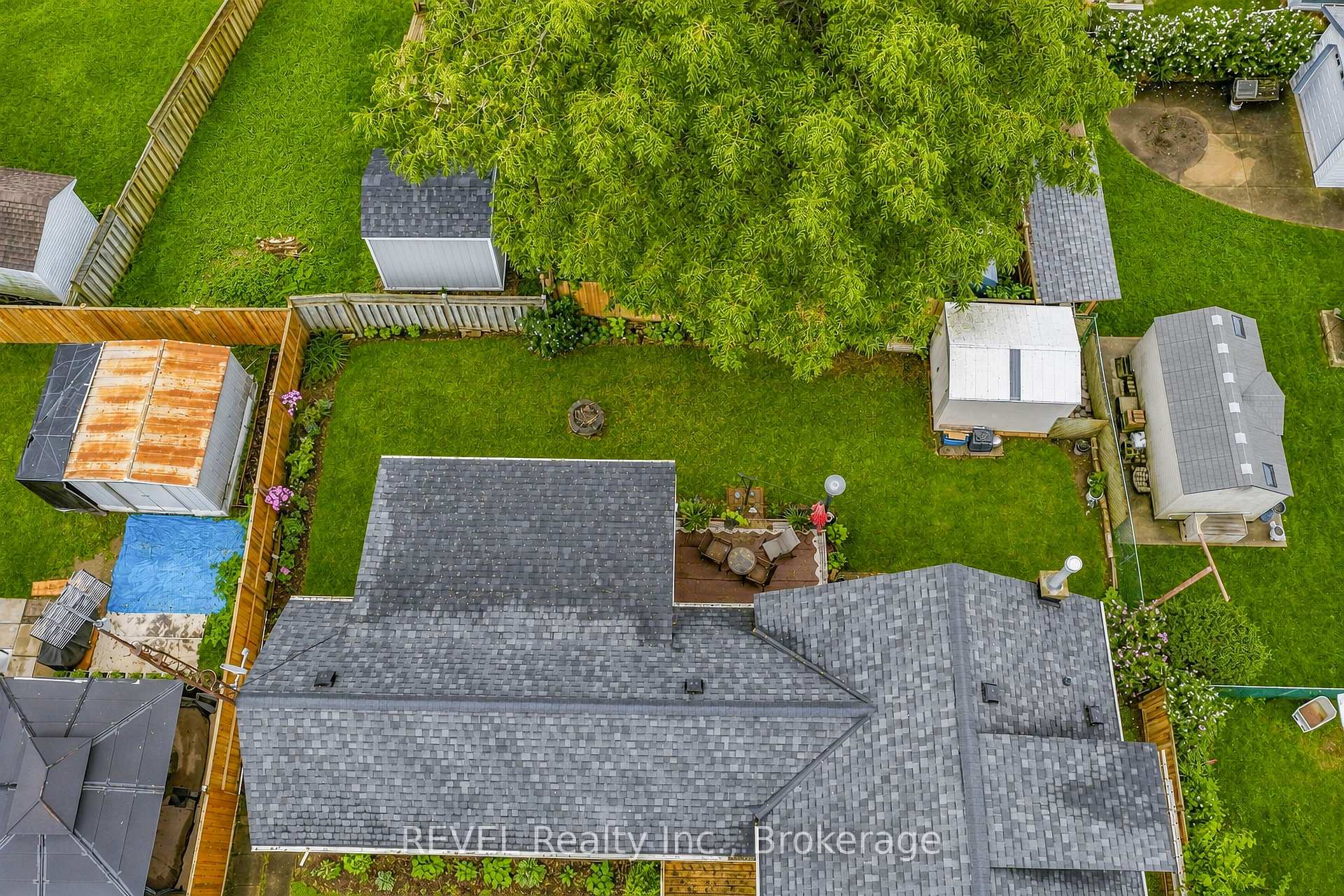 Photo 39 of 42 Wildwood Road, St. Catharines, Port Weller — HOMEH