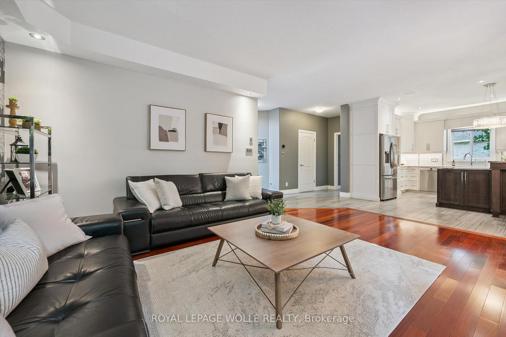 Photo 12 of 45 Welwood Avenue, Wellesley — HOMEH