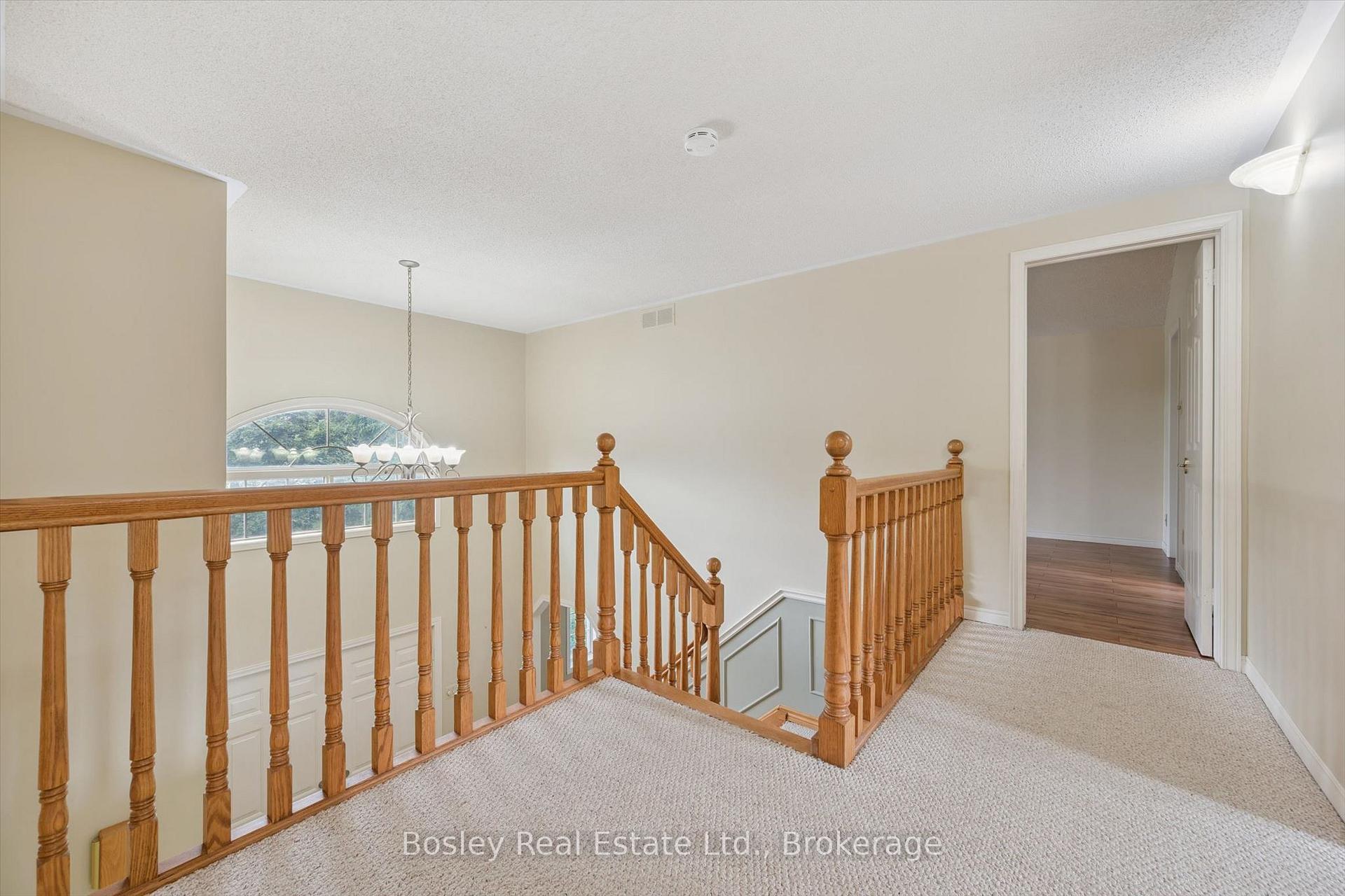 Photo 10 of 240 St Ann Avenue, Wilmot — HOMEH