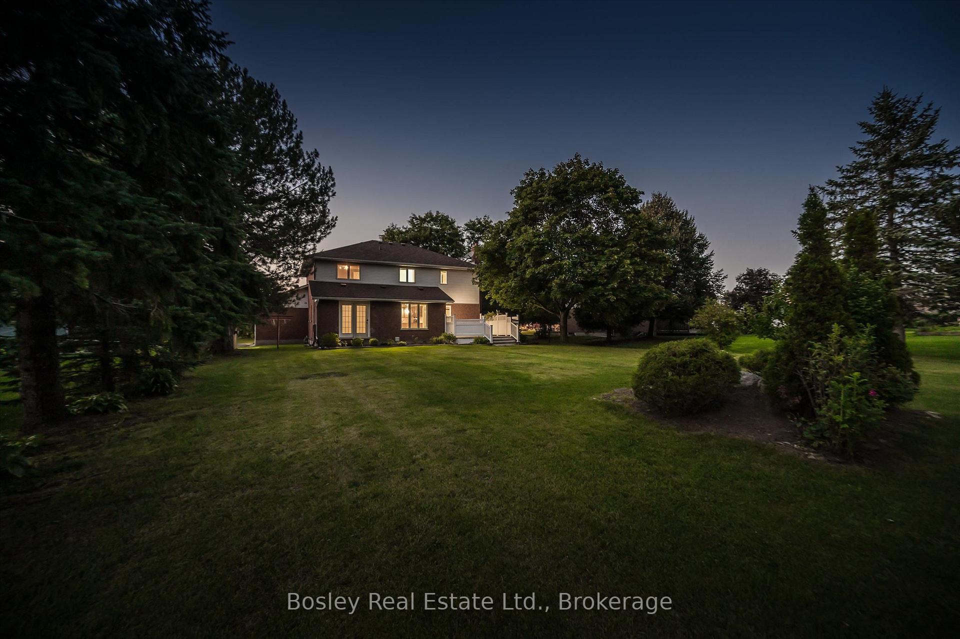 Photo 21 of 240 St Ann Avenue, Wilmot — HOMEH