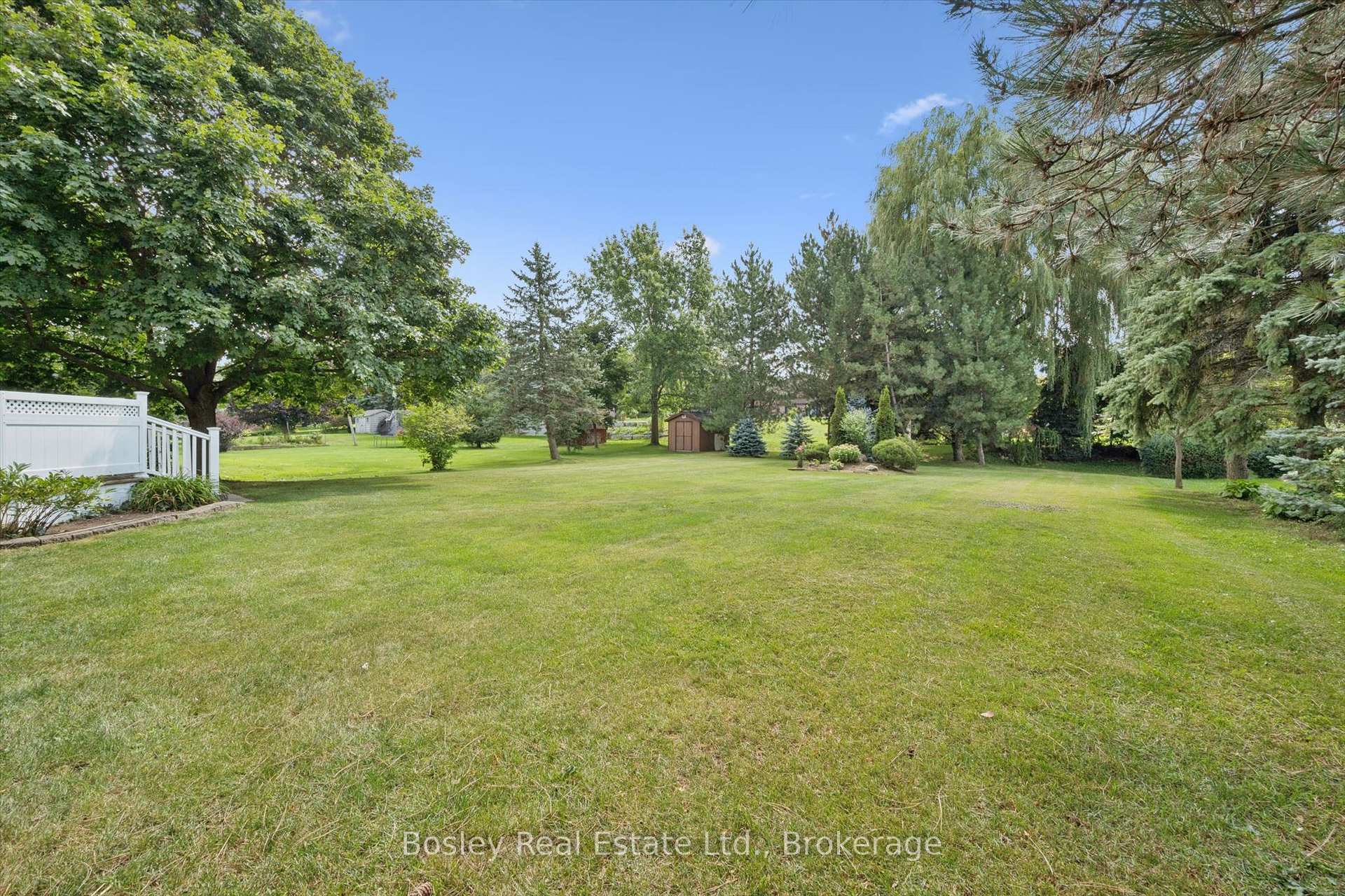 Photo 35 of 240 St Ann Avenue, Wilmot — HOMEH